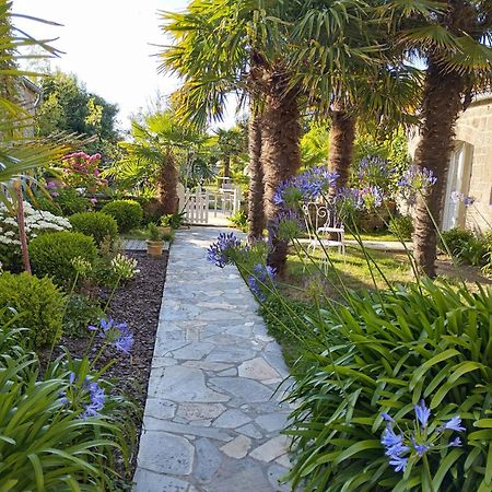 Le Prieure Barfleur Bed & Breakfast Екстериор снимка